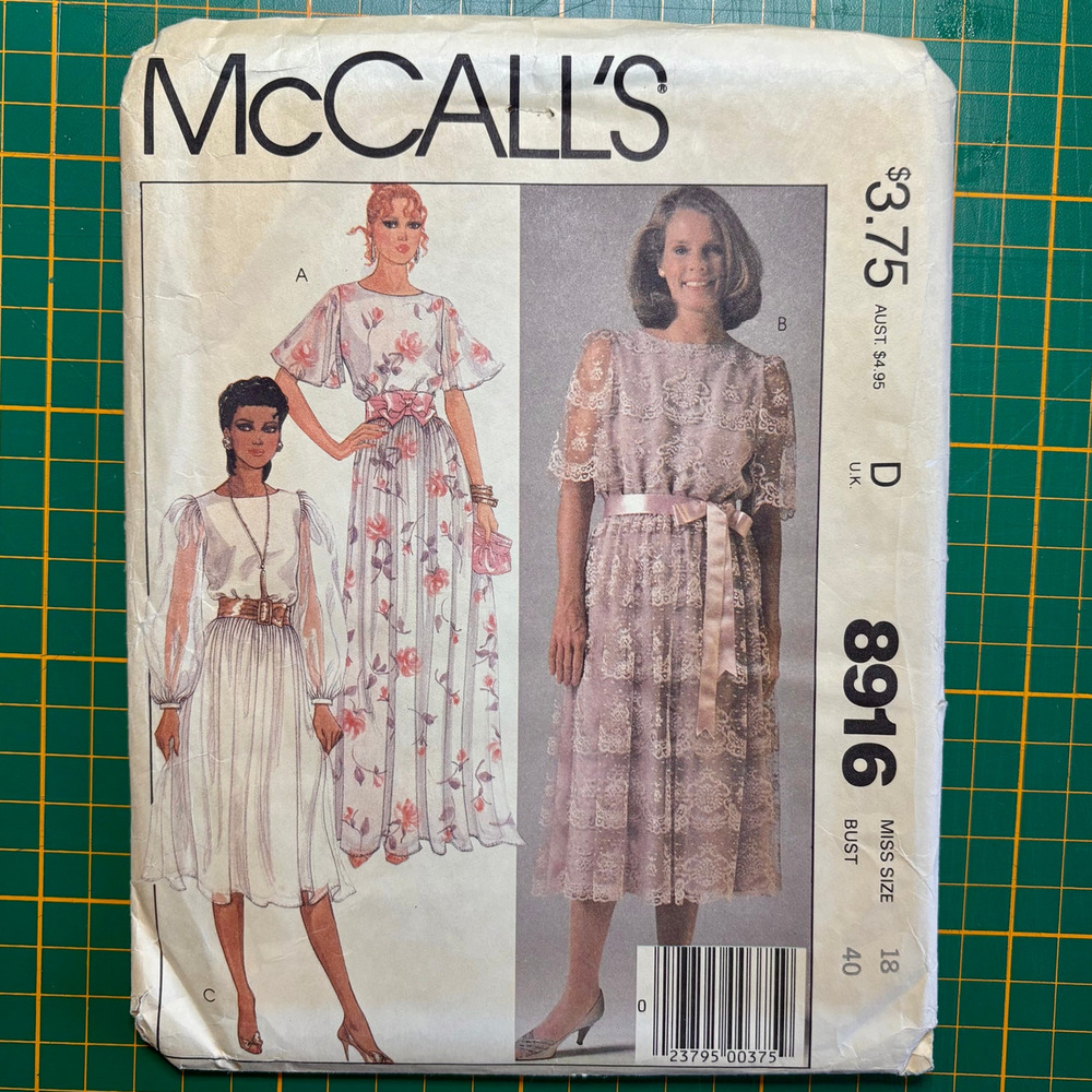 McCalls 8916 Womens Full Length Gown Dress Pullover Size 18 Bust 40 1984 FF UC
